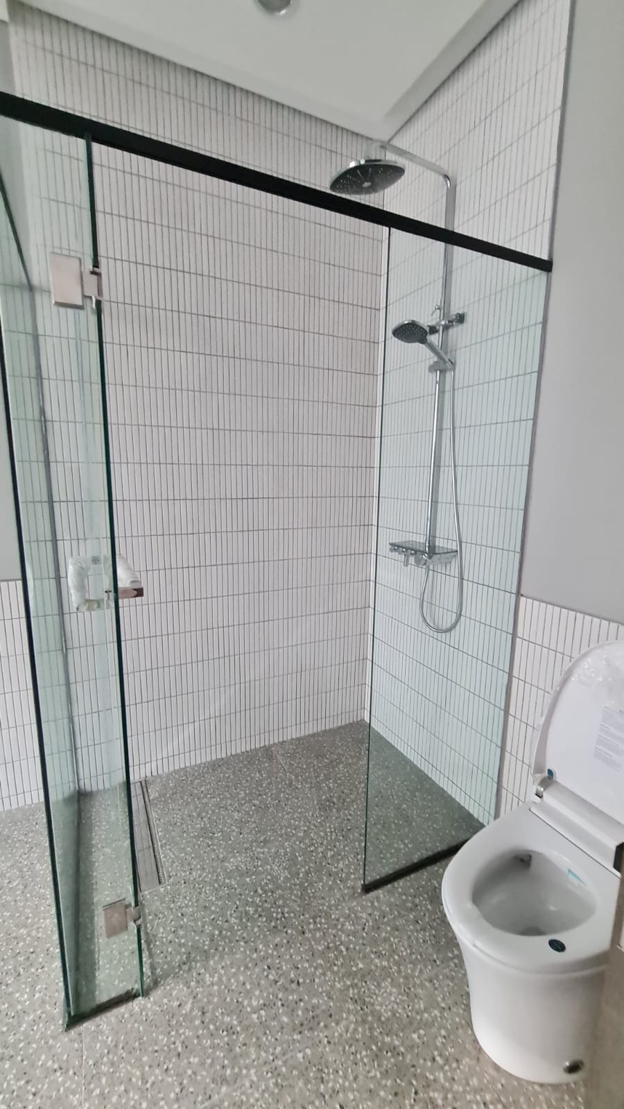 Rumah 3,5 Lantai di Permata Hijau, Brand New, Dalam Town House