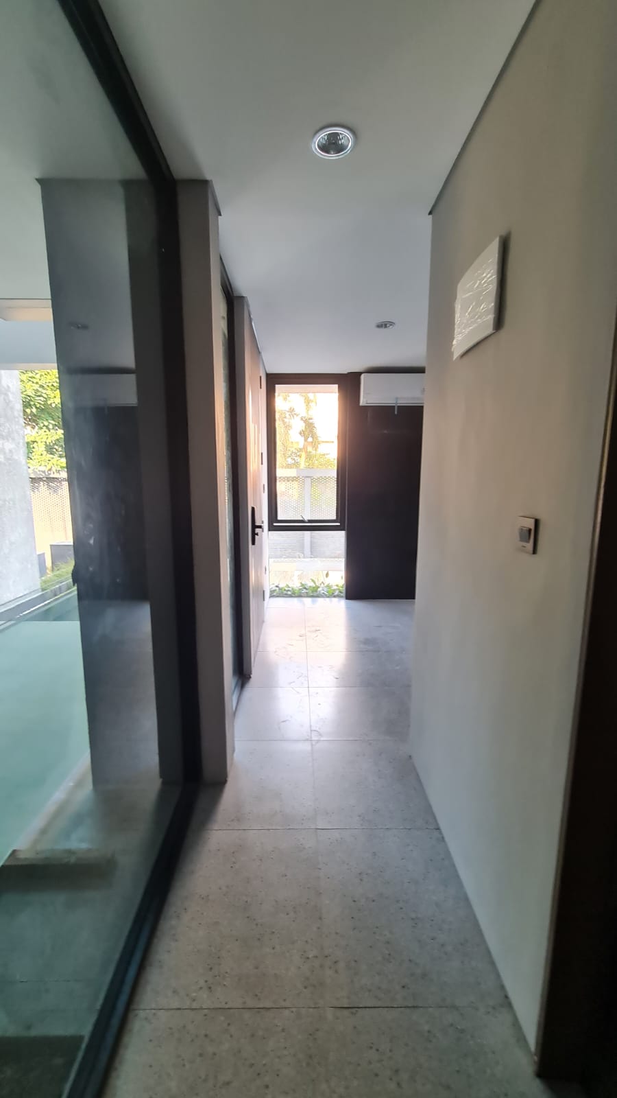 Rumah 3,5 Lantai di Permata Hijau, Brand New, Dalam Town House