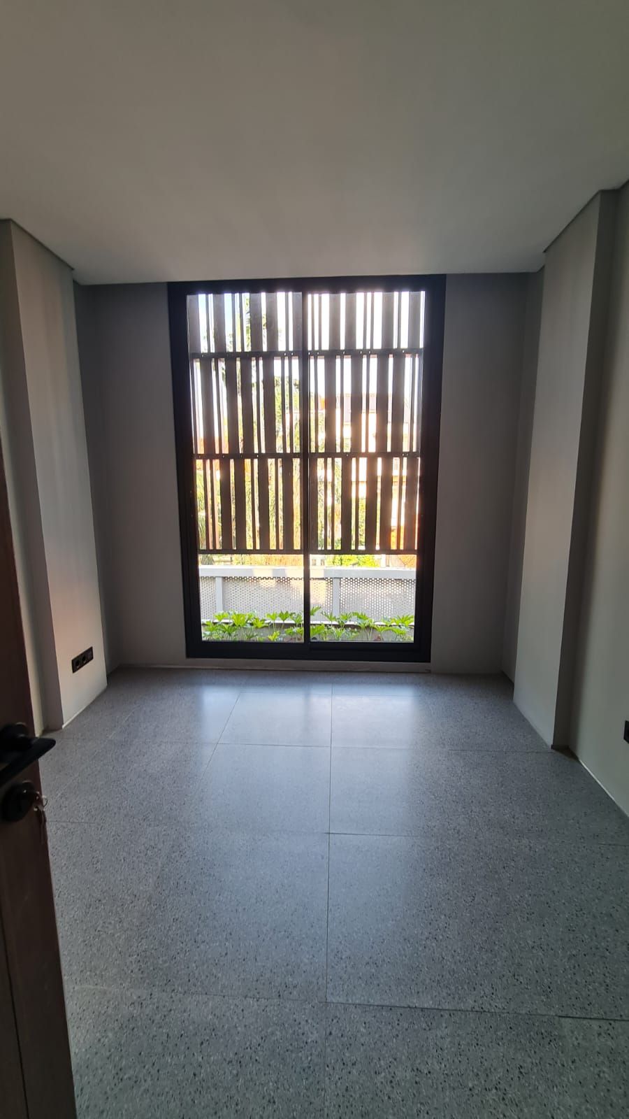 Rumah 3,5 Lantai di Permata Hijau, Brand New, Dalam Town House