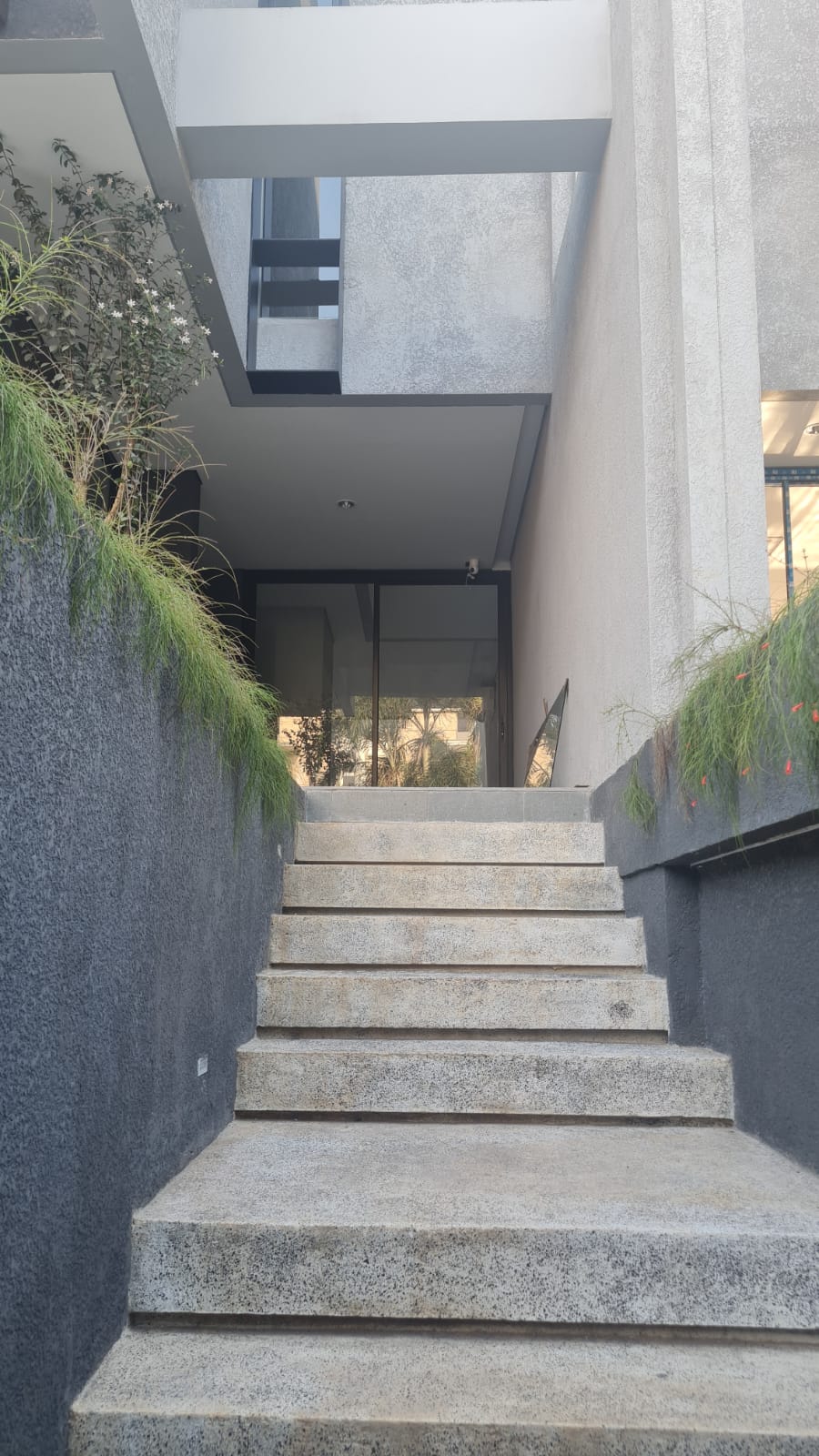 Rumah 3,5 Lantai di Permata Hijau, Brand New, Dalam Town House