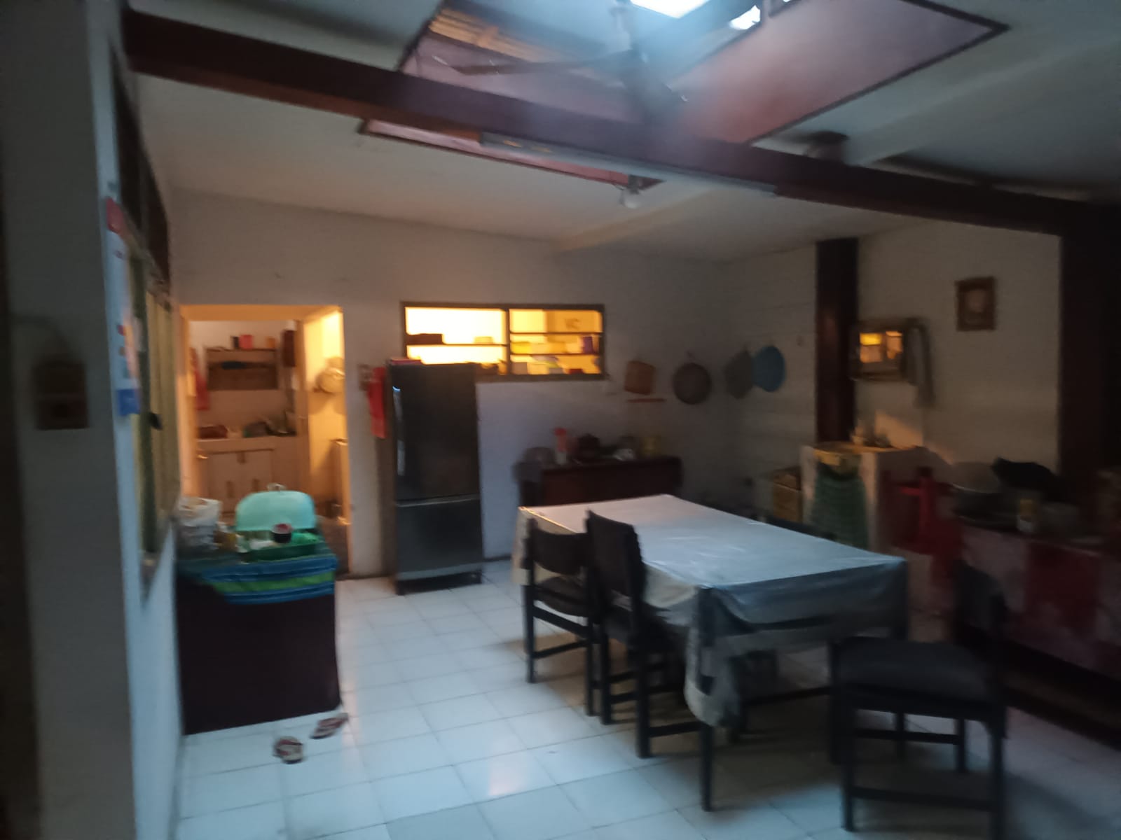 Dekat Permata Hijau! Rumah 250m² Cocok Jadi Kost, Ruko, atau Mini Market!