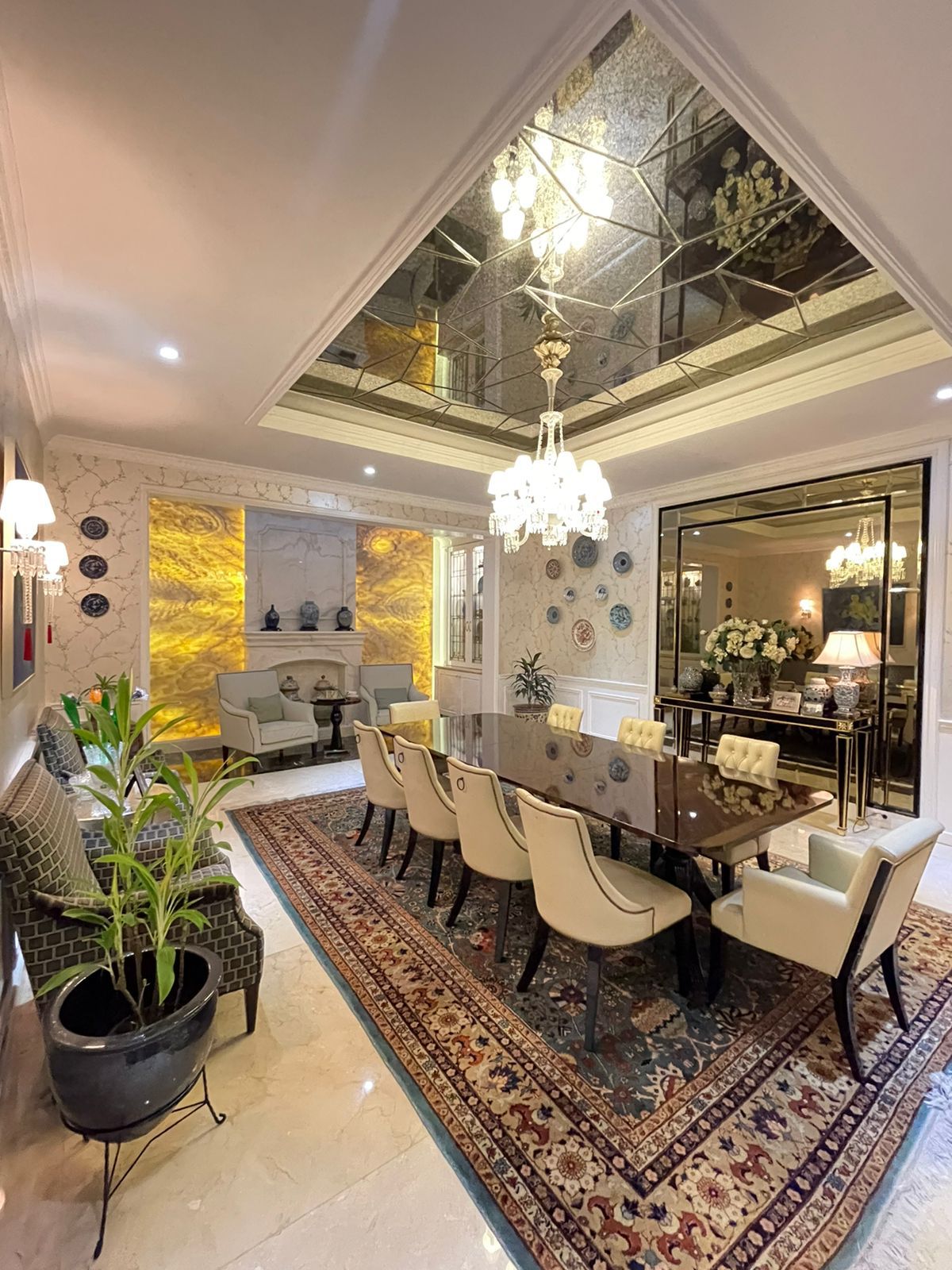 Rumah Mewah 2 Lantai di Permata Hijau Fully Furnished