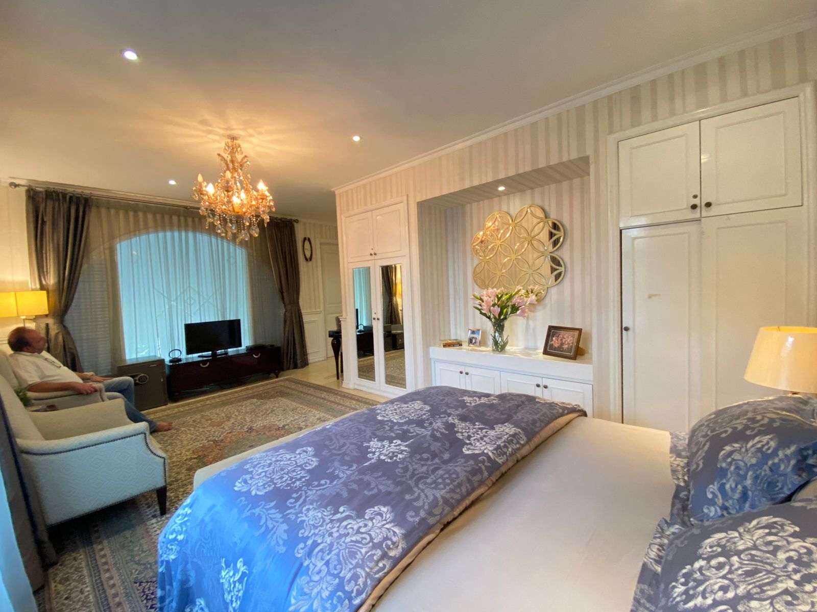 Rumah Mewah 2 Lantai di Permata Hijau Fully Furnished