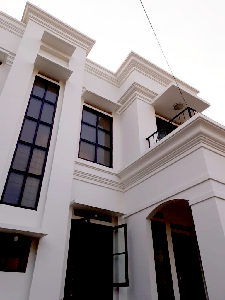 Rumah Brand New 2 Lantai di Lebak Bulus, Backyard Luas, Dekat Mrt Lebak Bulus