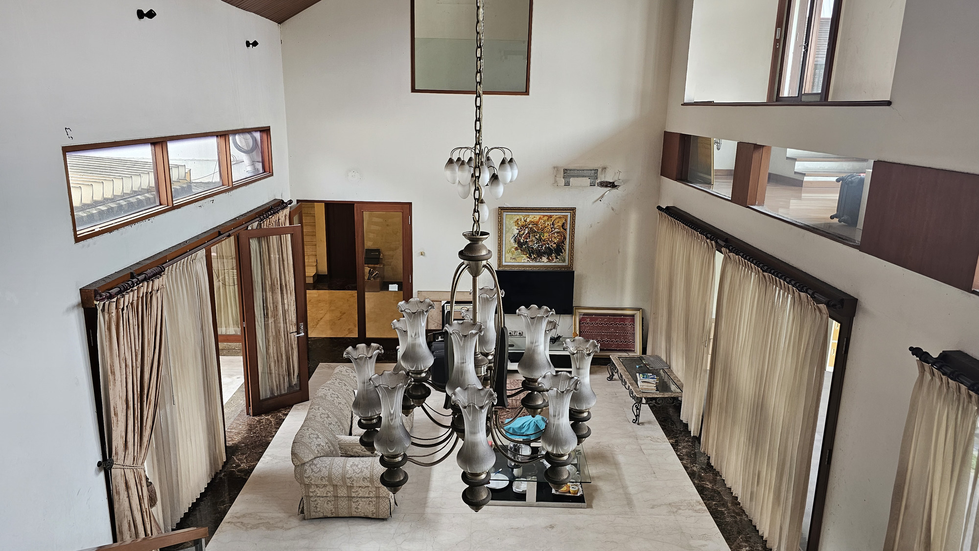 Rumah Mewah Murah di Lebak Bulus, Strategis, Akses Tol, Dekat Fasilitas Umum