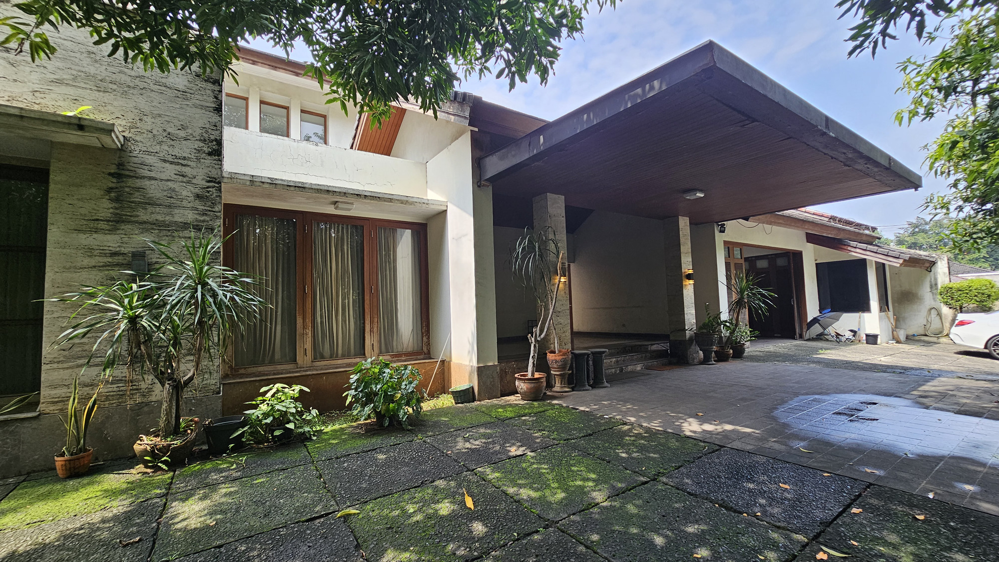 Rumah Mewah Murah di Lebak Bulus, Strategis, Akses Tol, Dekat Fasilitas Umum