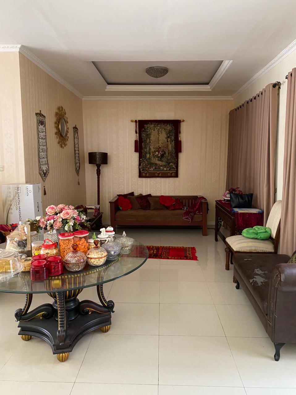 Dijual Rumah Cantik 2 Lantai di Cilandak, Akses Langsung ke MRT, Ada Kolam Renang