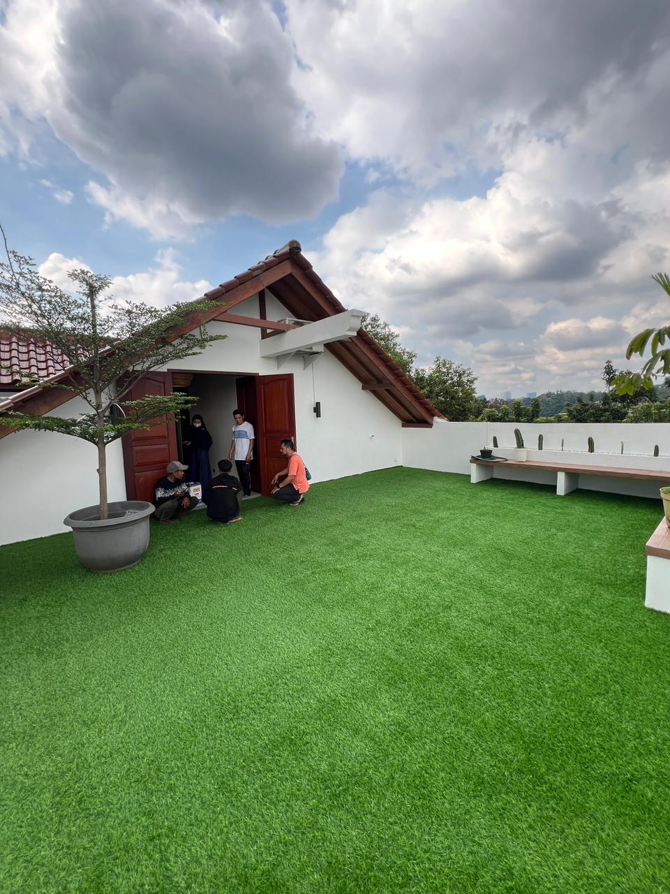 Rumah Besar, Mewah dan Cantik di Cilandak, 4 Lantai, ada Rooftop dan Kolam Renang