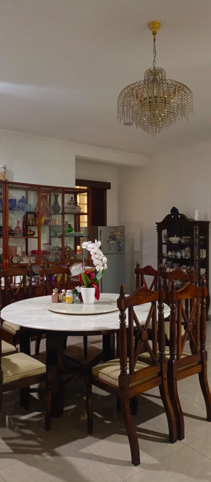 Dijual Rumah di Area Radio Dalam Kebayoran Baru, Ada Taman Belakang