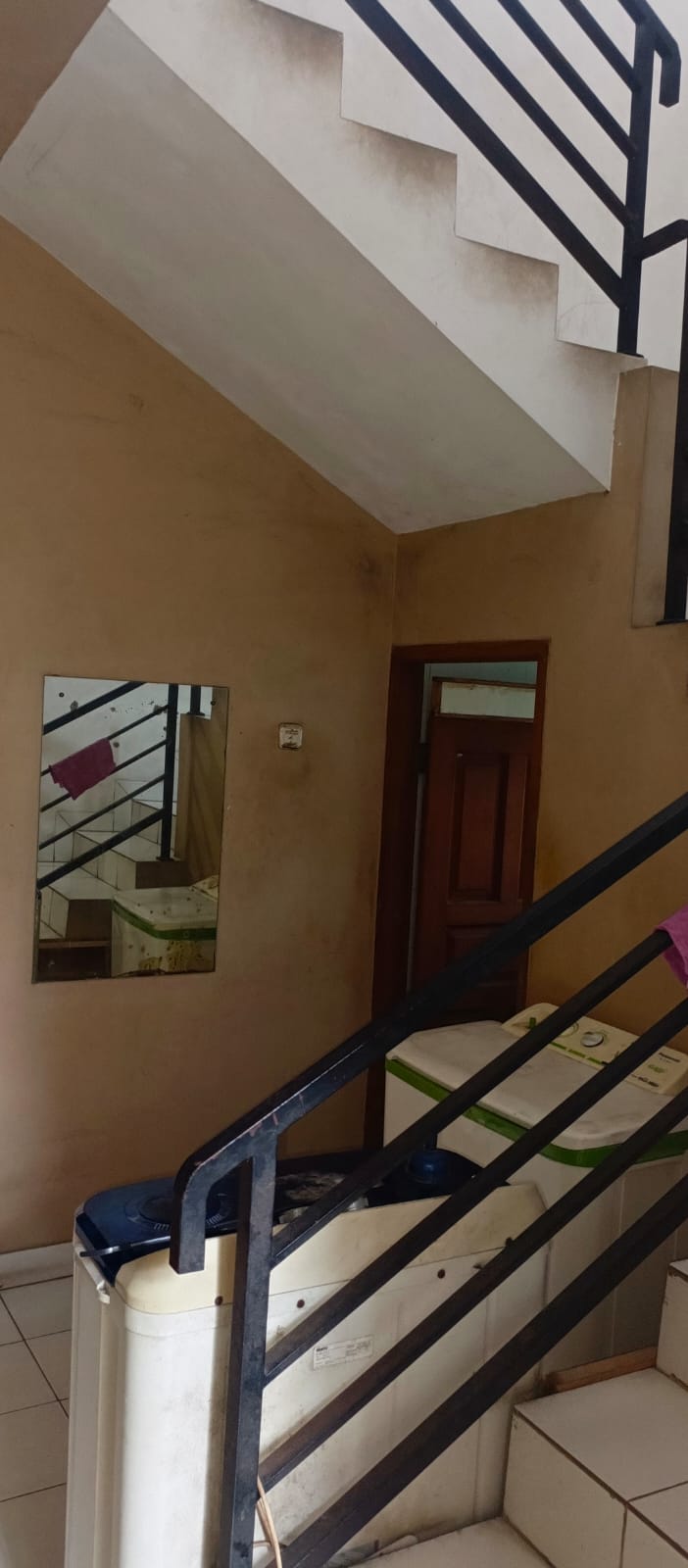 Dijual Rumah di Area Radio Dalam Kebayoran Baru, Ada Taman Belakang
