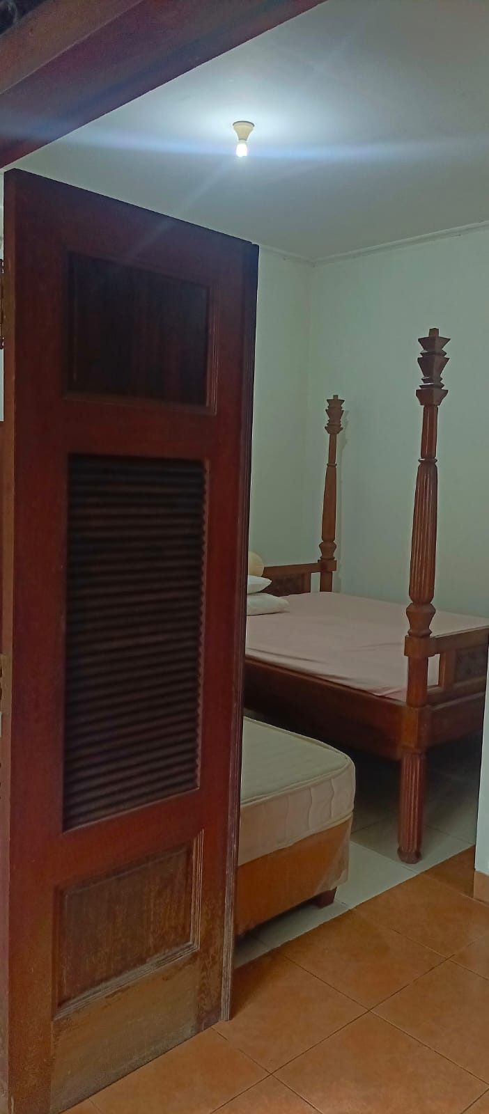 Dijual Rumah di Area Radio Dalam Kebayoran Baru, Ada Taman Belakang