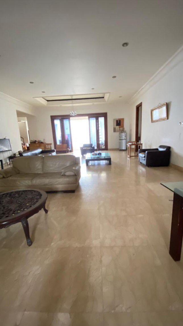 Rumah Dijual di Kebayoran Baru, 4 KT