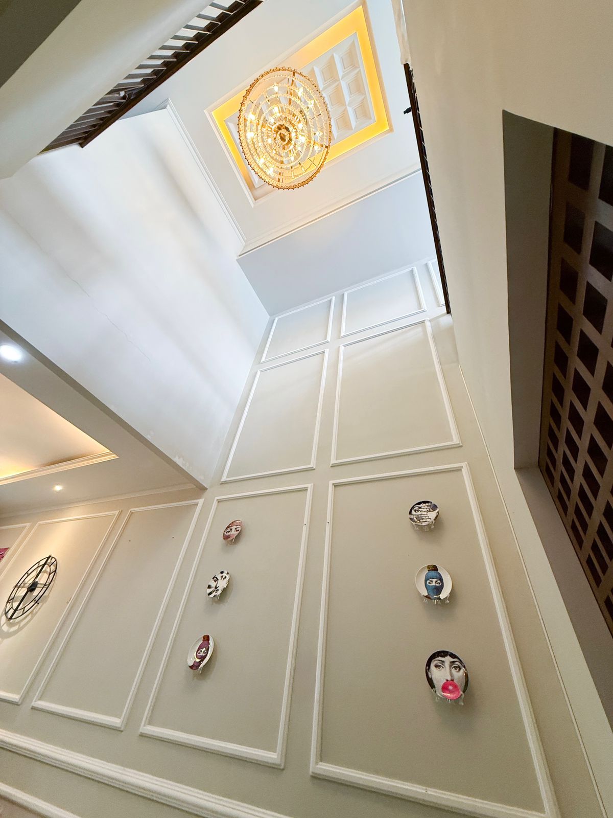Rumah Dalam Komplek, Security 24 Jam, Furnished, Bebas Banjir