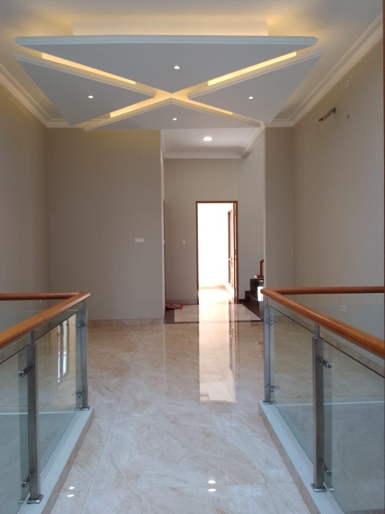 Rumah Dijual di Pesanggrahan, Brand New, 3 Lantai, Jalan Lebar, Dekat Halte Busway