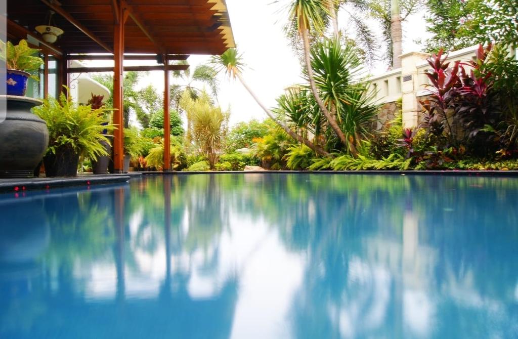 Rumah Dijual di Cinere, Lokasi Tenang, Jalan Lebar, Fully Furnished