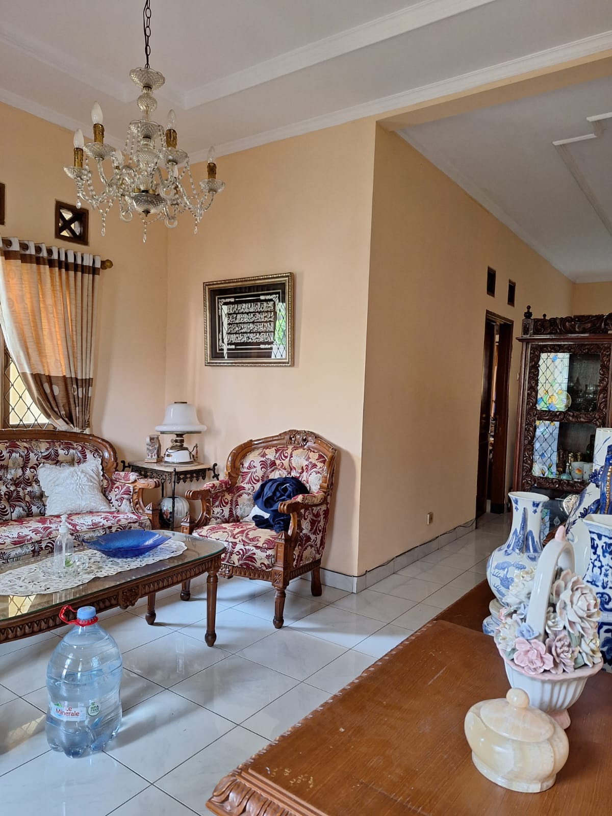 Dijual Rumah 2 Lantai di Larangan Ciledug, Jalan 2 mobil, Lingkungan Tenang, Nyaman dan  Tidak banjir