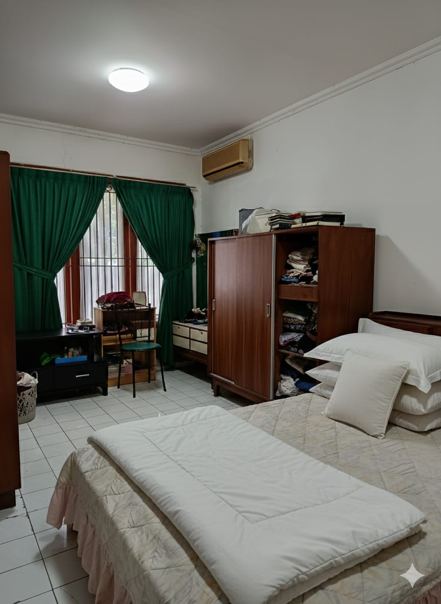 Rumah 2 Lantai di Ciputat, Dekat Pintu Tol Pamulang, Jalan Lebar 2 Mobil