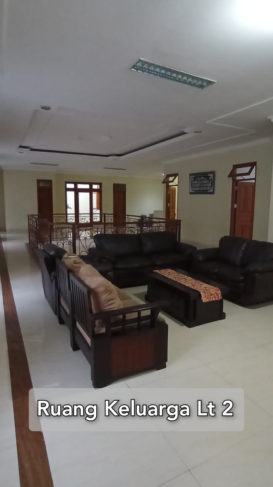 Dijual Rumah 2 Lantai Siap Huni di Pondok Cabe, Hoek, Dekat RS Mitra Keluarga Pondok Cabe