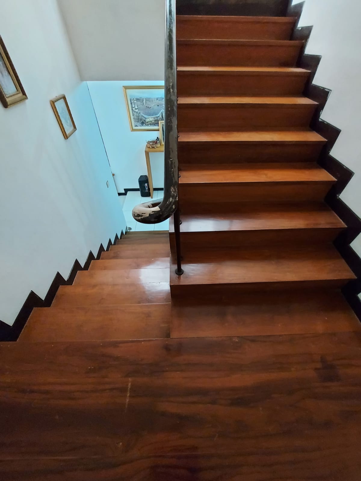 Rumah Dijual di Lebak Bulus, Harga Mendekati NJOP, Selangkah ke MRT Lebak Bulus