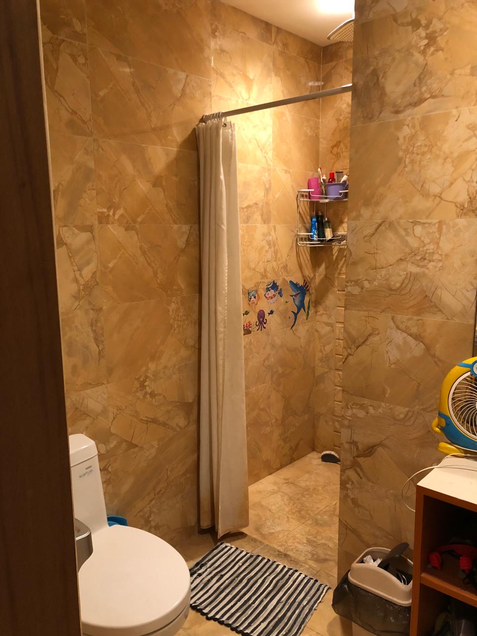 Rumah Dijual Di Pancoran, Dalam Komplek, Ada Basement dan Rooftop