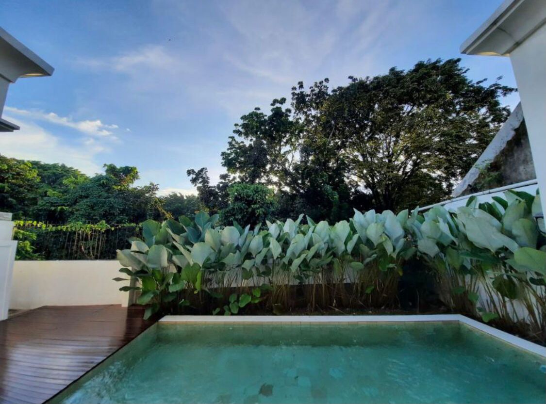 Dijual Rumah Modern Classic, Strategis, Dekat Veteran dan Pondok Indah