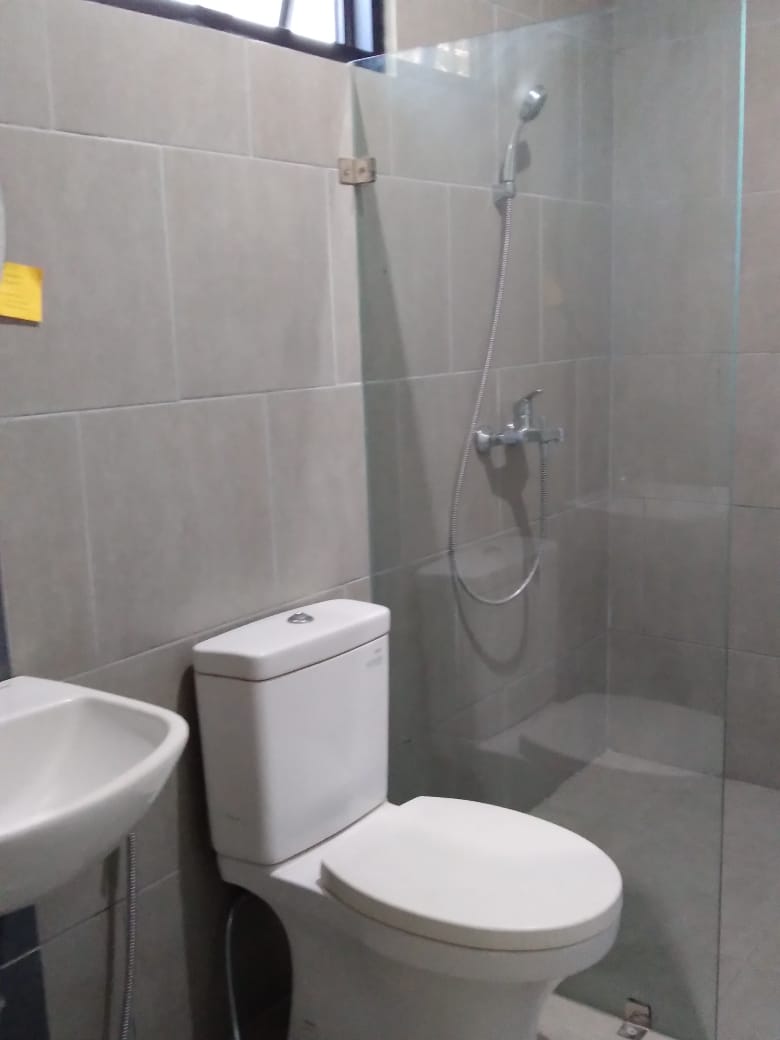 Rumah 2 Lantai Dijual di Villa Delima Lebak Bulus