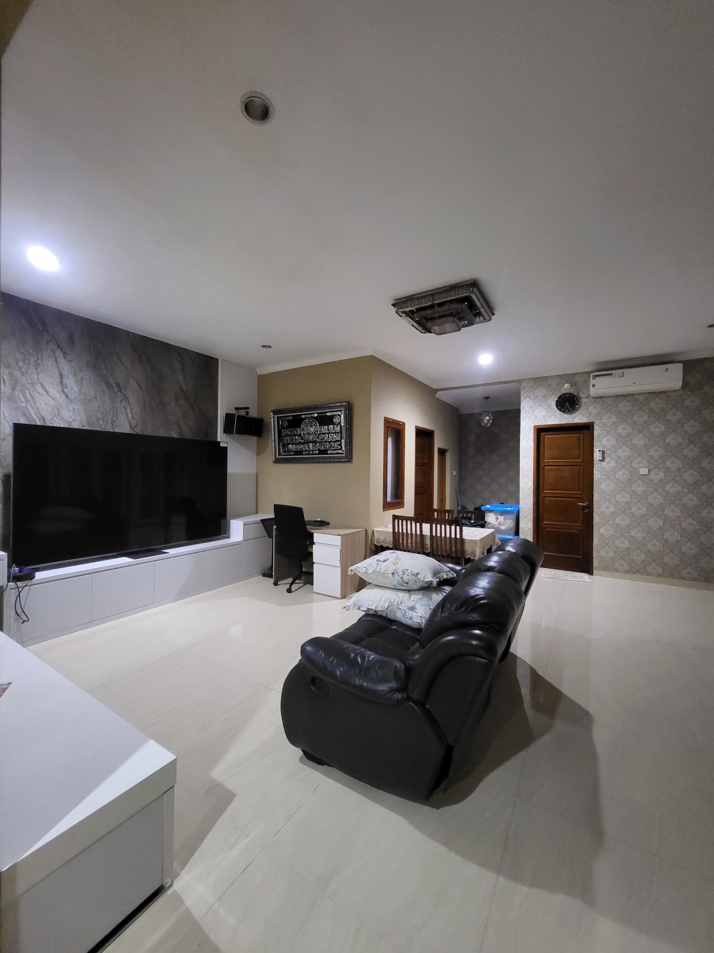 Dijual Rumah 2 Lantai di Jagakarsa, Dalam Komplek