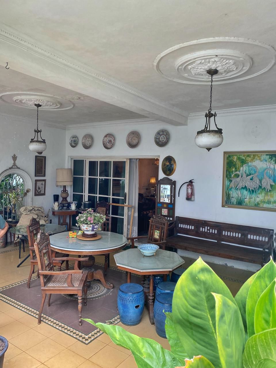 Rumah Dijual Di Tebet, 2 Lantai, Ada Kolam Renang