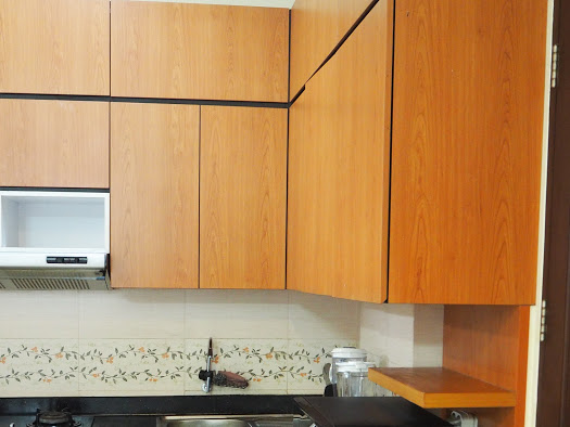 Dijual Rumah Mewah di Pondok Aren, Bintaro. Halaman Luas, Lingkungan Tenang