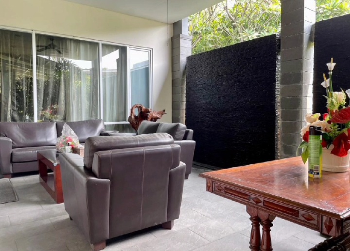 Rumah Dijual di Bintaro Sektor 5, Mewah, Luas