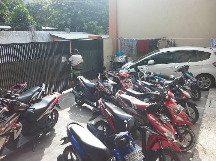 Dijual Rumah 2 Lantai di Tanjung Priok, 20 Kamar, Good Invest