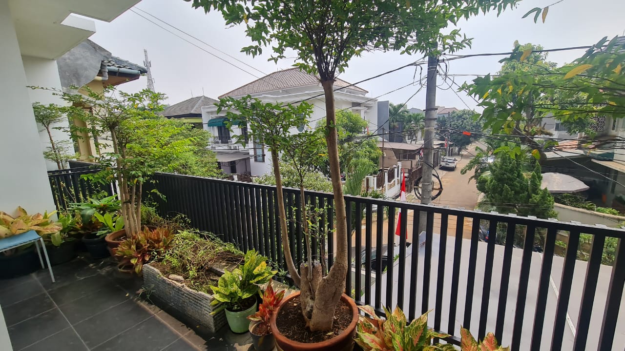 Dijual Rumah Murah di Pinang Nikel Pondok Indah. 2 Lantai Dekat Pondok Indah Mall. Minimalis