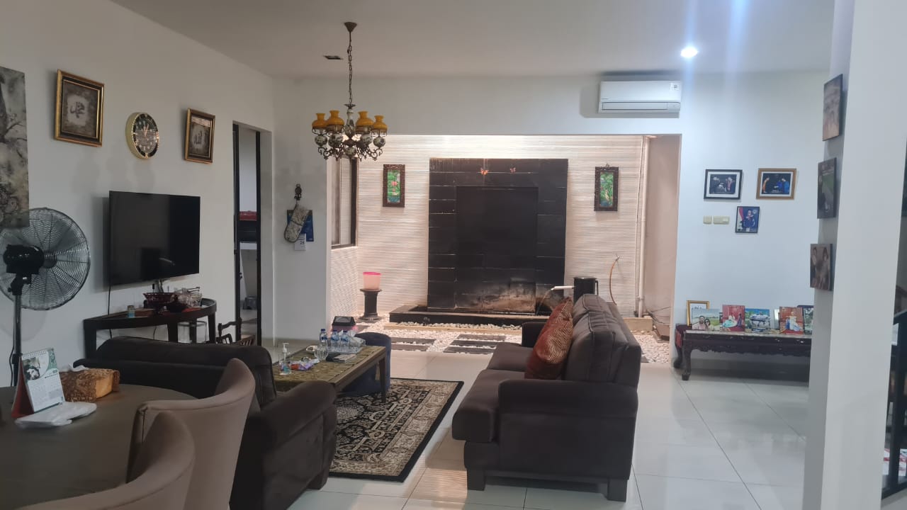 Dijual Rumah Murah di Pinang Nikel Pondok Indah. 2 Lantai Dekat Pondok Indah Mall. Minimalis
