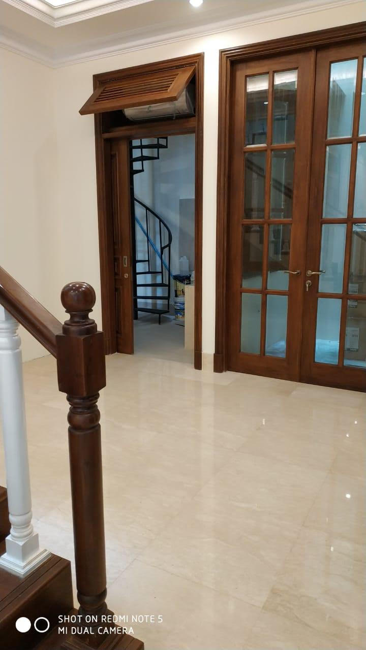 Rumah Murah Brand New. Harga Turun Drastis. Ada Pool