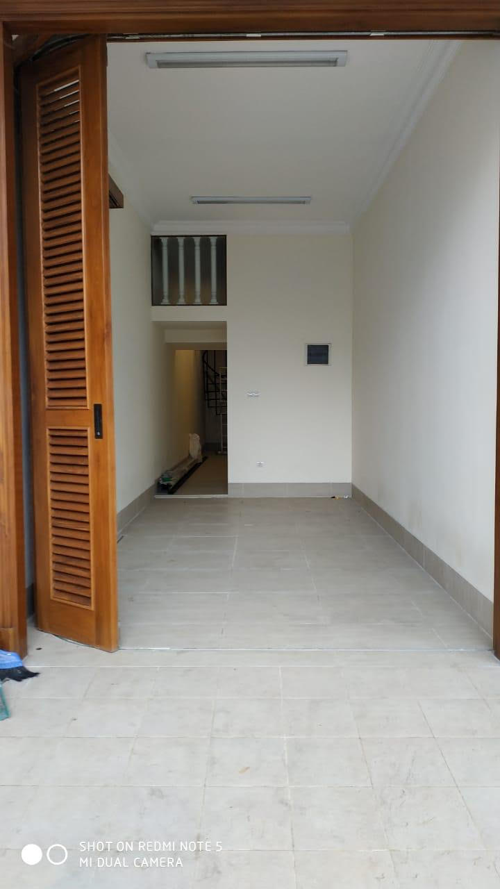 Rumah Murah Brand New. Harga Turun Drastis. Ada Pool