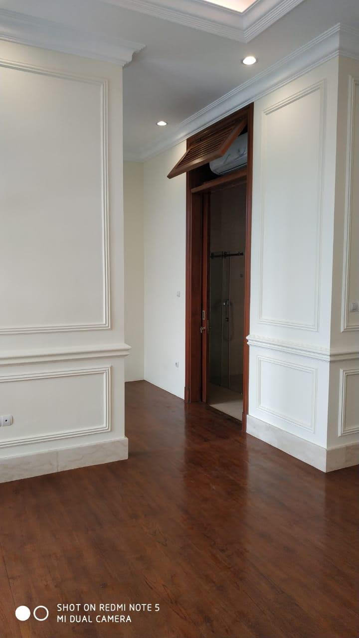 Rumah Murah Brand New. Harga Turun Drastis. Ada Pool