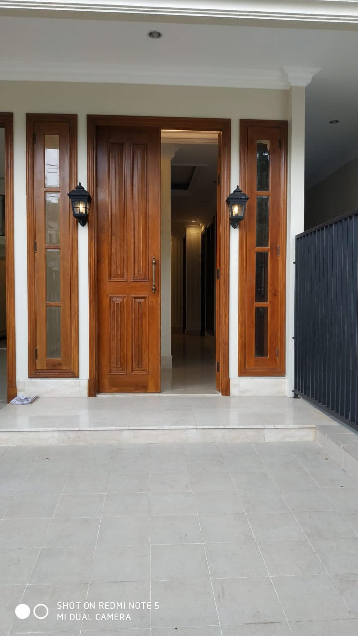 Rumah Murah Brand New. Harga Turun Drastis. Ada Pool