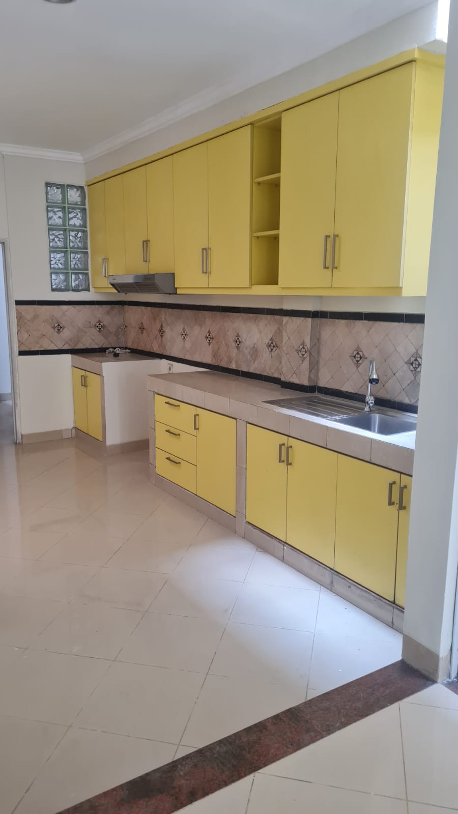 Rumah di Niaga Hijau Pondok Indah, Siap huni,strategis,dekat BCA Pondok Indah