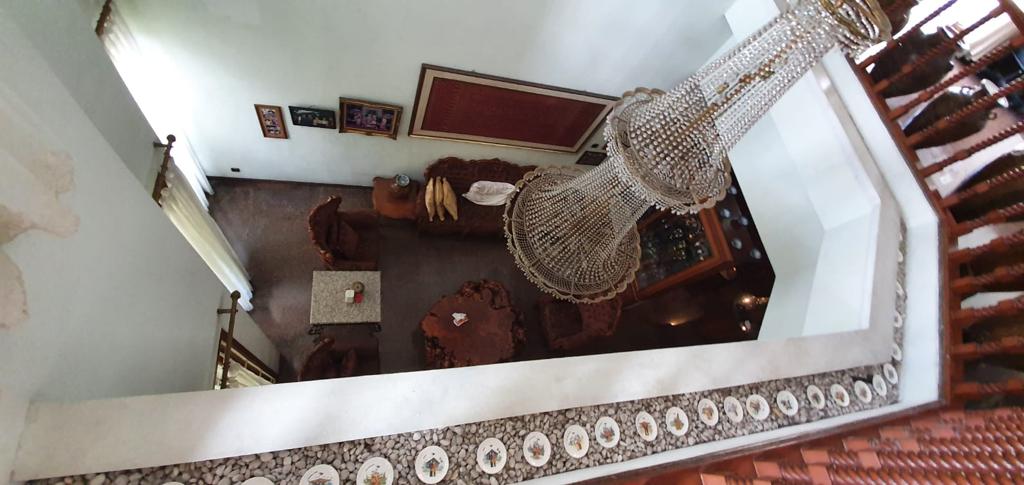 Rumah di Pondok Indah Jakarta Selatan. Halaman Luas