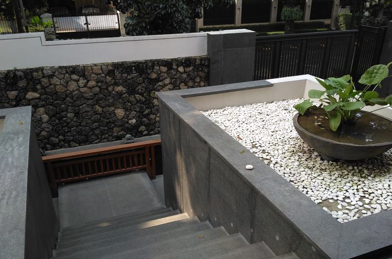 Rumah Baru, Lux Di Pondok Indah, Area Tenang,jalan Lebar