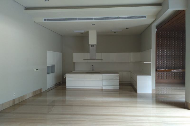 Rumah Baru, Lux Di Pondok Indah, Area Tenang,jalan Lebar