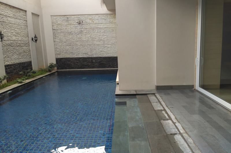 Rumah Baru, Lux Di Pondok Indah, Area Tenang,jalan Lebar