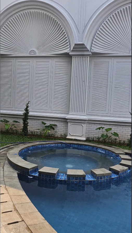 Rumah Mewah Brand New di Pondok Indah