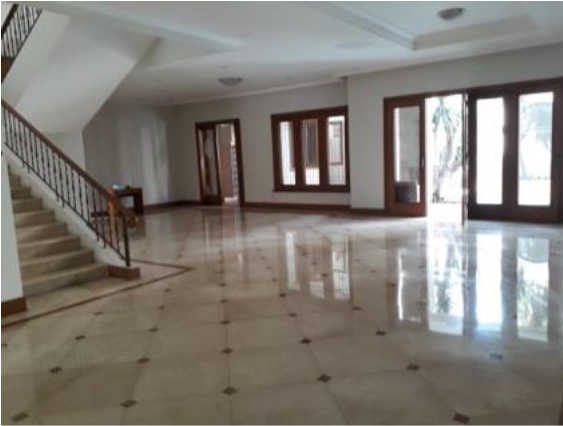 Jual Rumah 2 Lantai di Pondok Indah Halaman Luas Ada Kolam Renang Dekat Pondok Indah Mall Pim