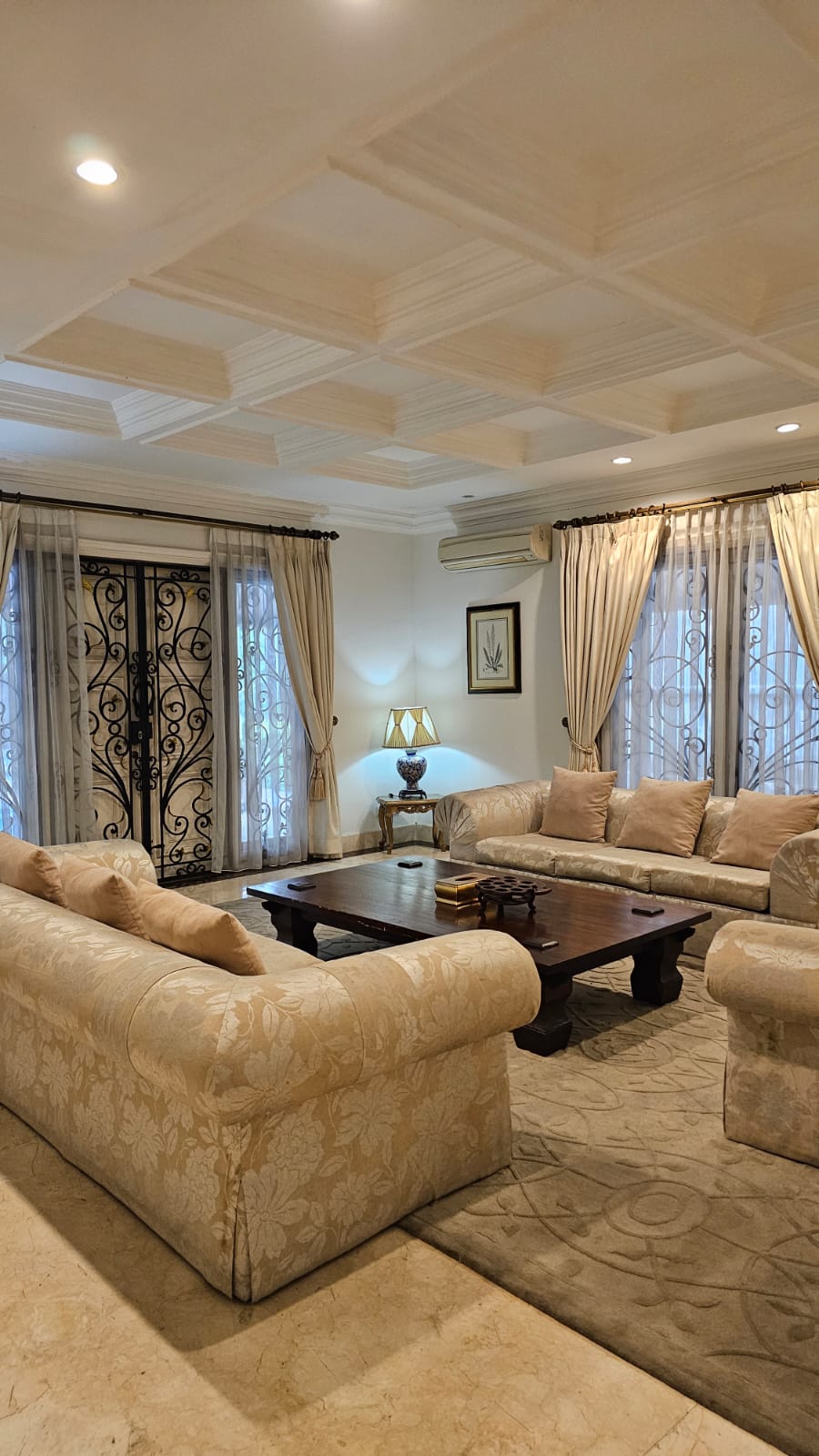 Jual Rumah Mewah 2 Lantai di Pondok Indah Halaman Luas Bisa Klinik Kantor Resto