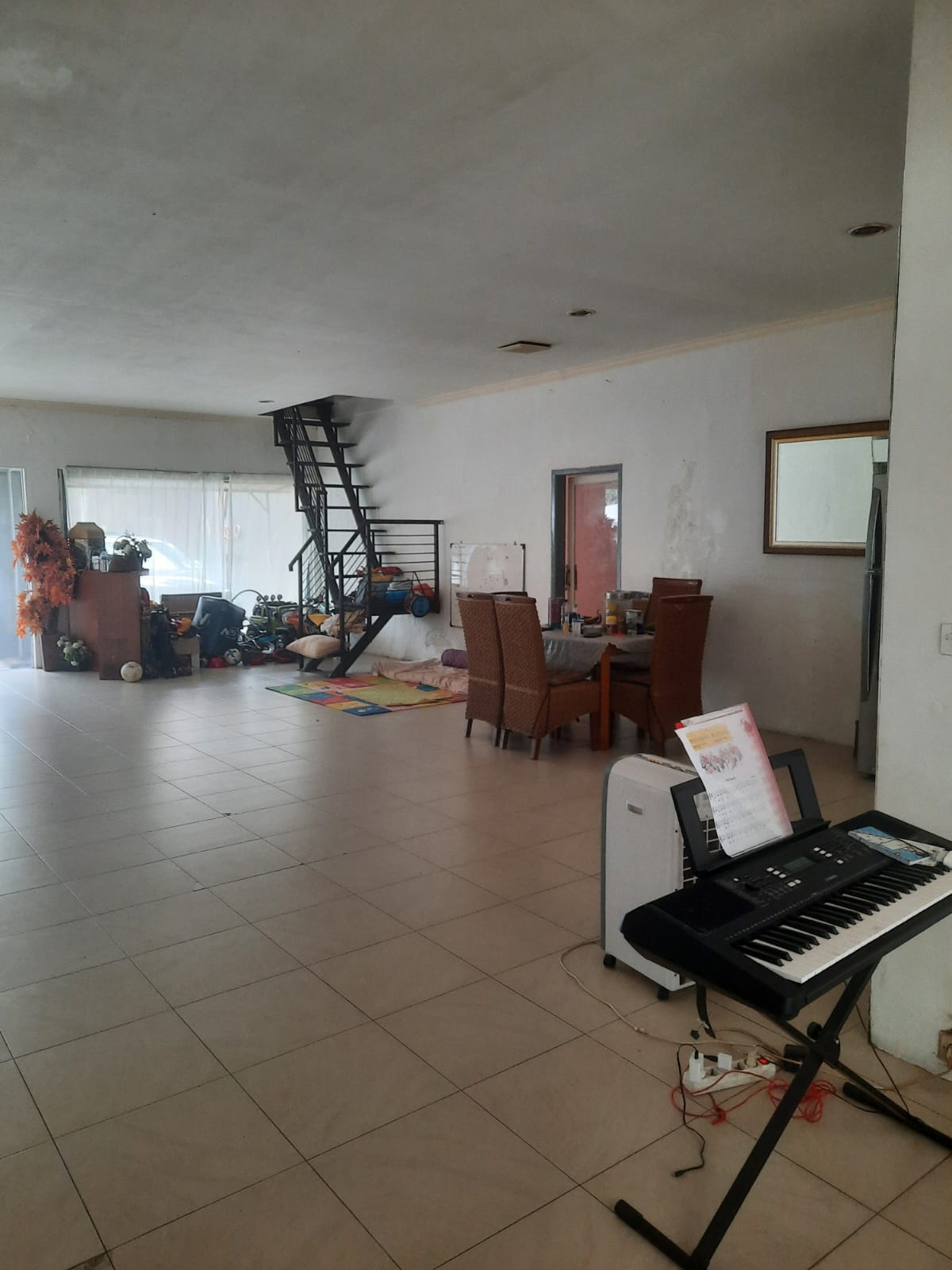 Bangunan Cocok Usaha Dekat SCBD