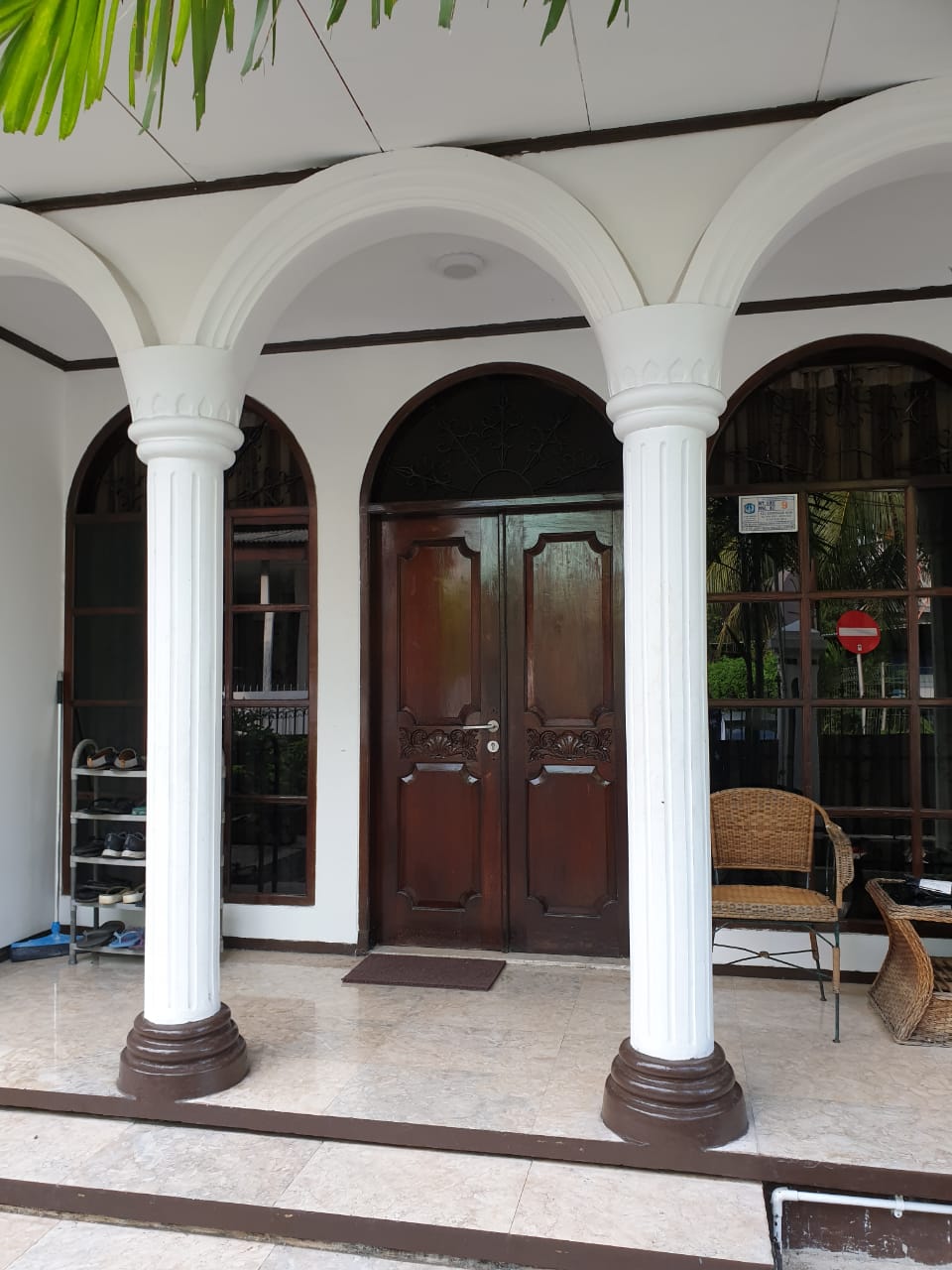 Rumah Cantik 2 Lantai di Bendungan Hilir