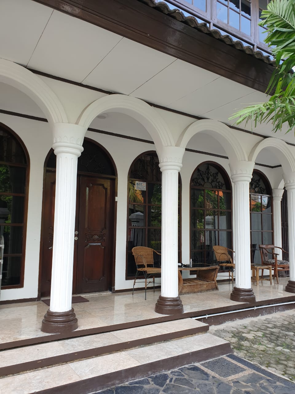 Rumah Cantik 2 Lantai di Bendungan Hilir