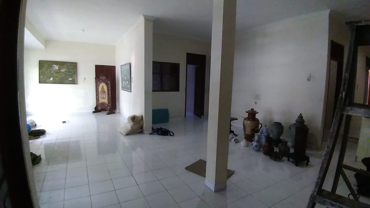 Rumah 1 Lantai Dengan Paviliun Area Gandaria Kebayoran Baru