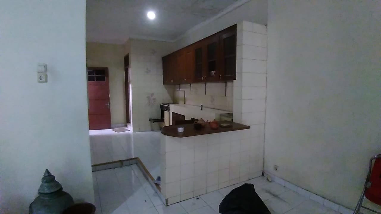 Rumah 1 Lantai Dengan Paviliun Area Gandaria Kebayoran Baru